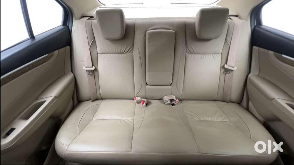 Maruti Suzuki Ciaz Alpha 1.5 At, 2021, Petrol