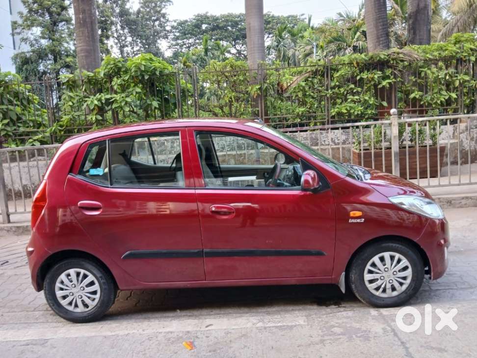 Hyundai I10 Sportz, 2015, Petrol