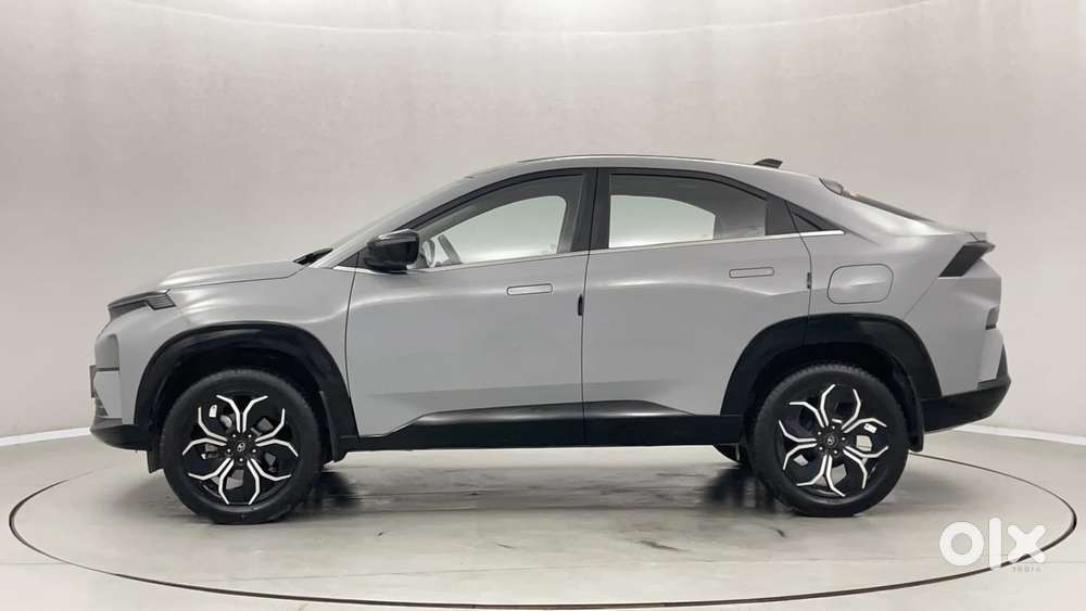 Tata Curvv S 1.2 Revotron Petrol 6mt, 2025, Petrol