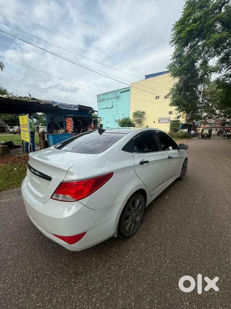 Hyundai Fluidic Verna Petrol Well Maintained