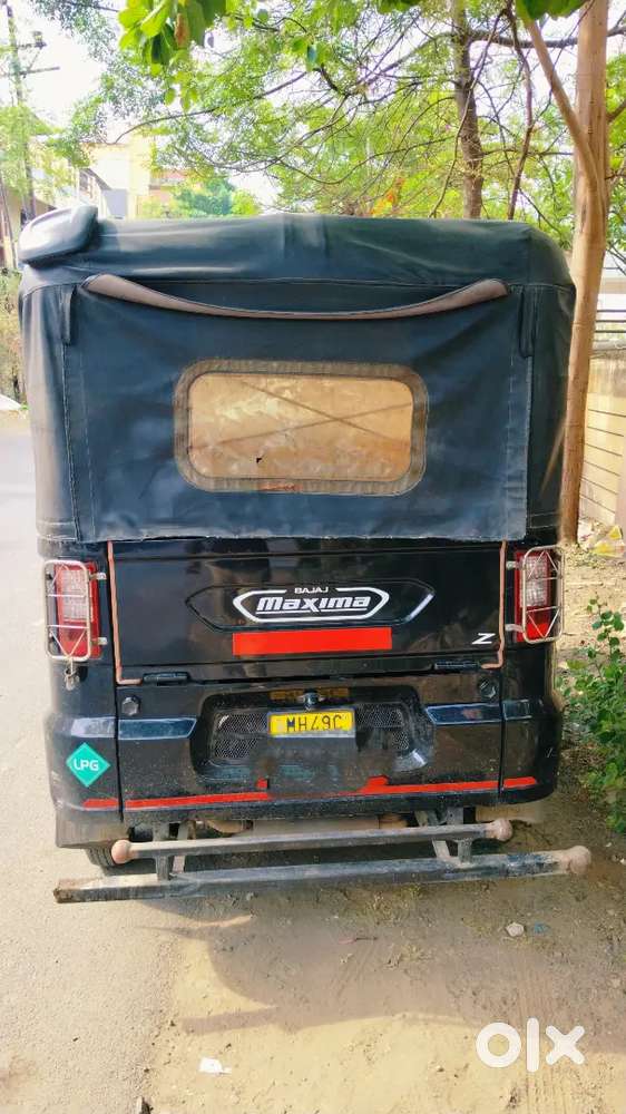 Mujhe Apni Bajaj Maxima Auto Lpg 5/2024 Model Bechni Hai 1st Owner