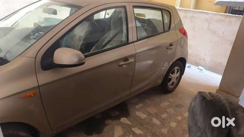 Hyundai New I20 2010 Petrol Well Maintained