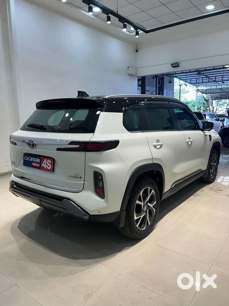 Toyota Urban Cruiser Hyryder V Hybrid Aero Edition, 2025, Petrol