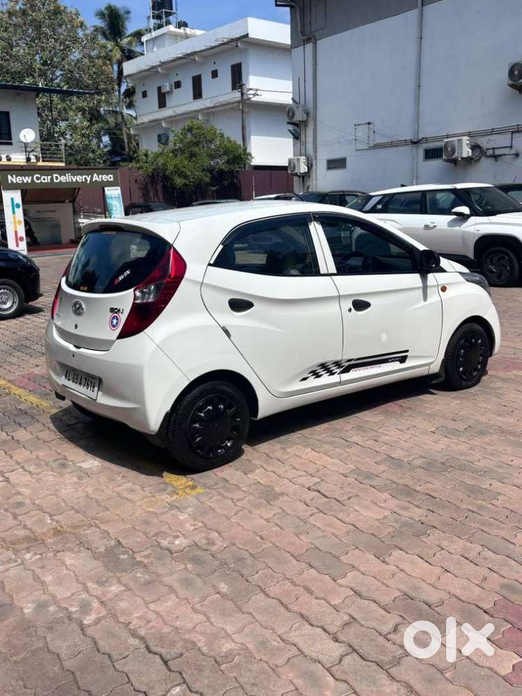 Hyundai Eon Era +, 2017, Petrol