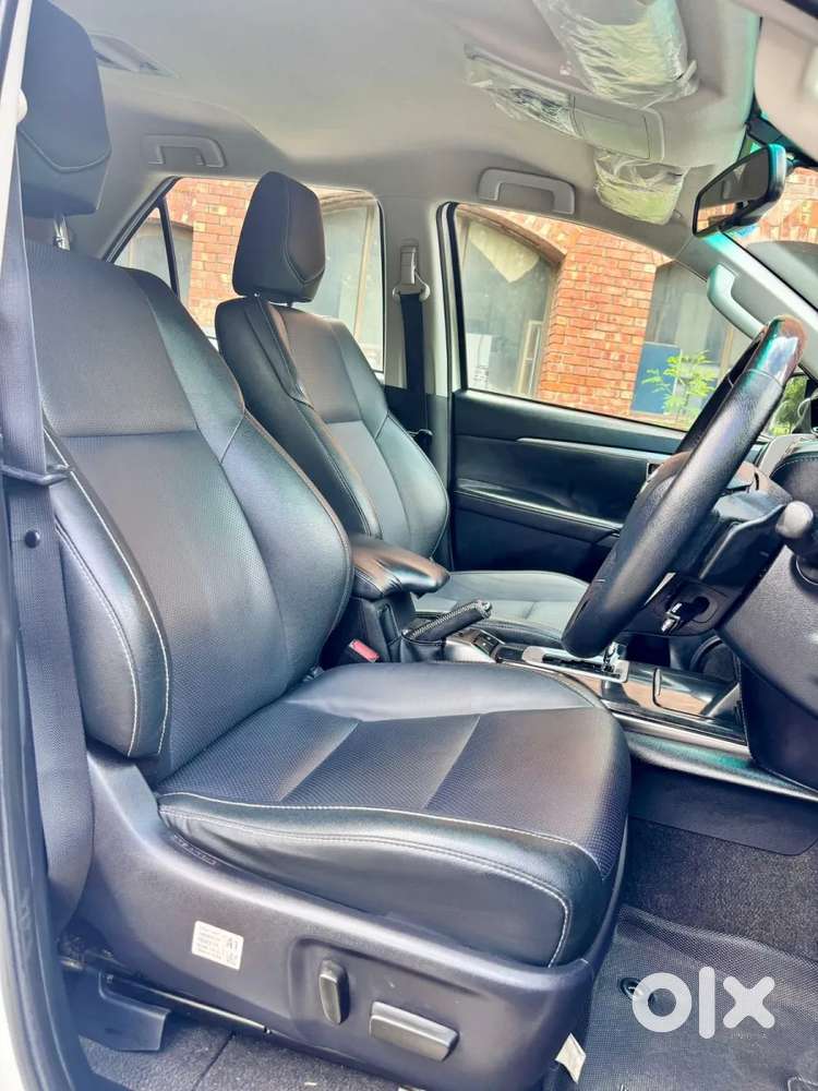 Toyota Fortuner 4x2 At 2.7 Petrol, 2024, Petrol