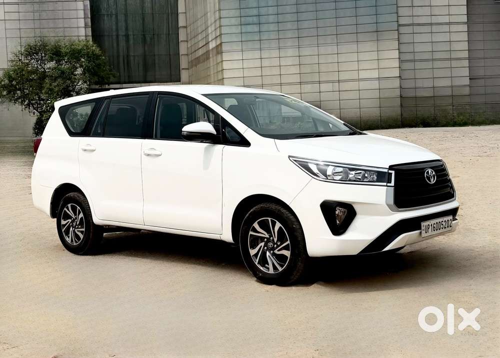 Toyota Innova Crysta [2020-ongoing] 2.4 Gx 7 Str, 2022, Diesel