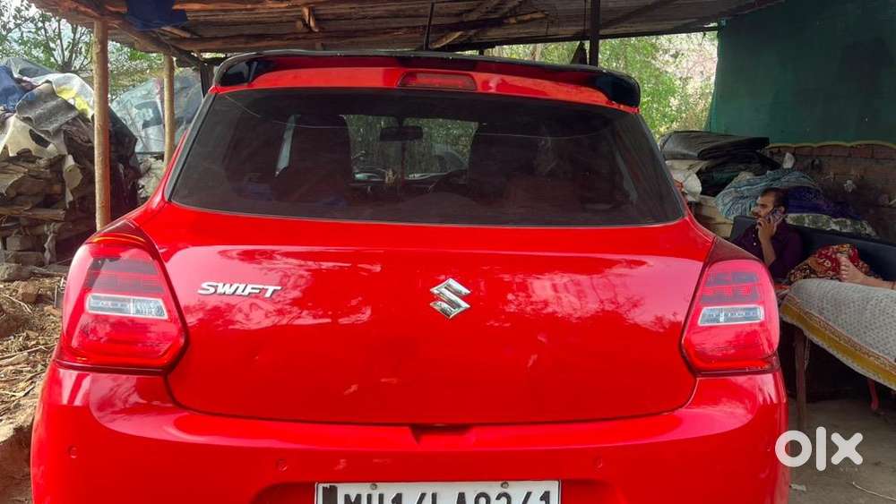Maruti Suzuki Swift 2023 Cng & Hybrids 35000 Km Driven