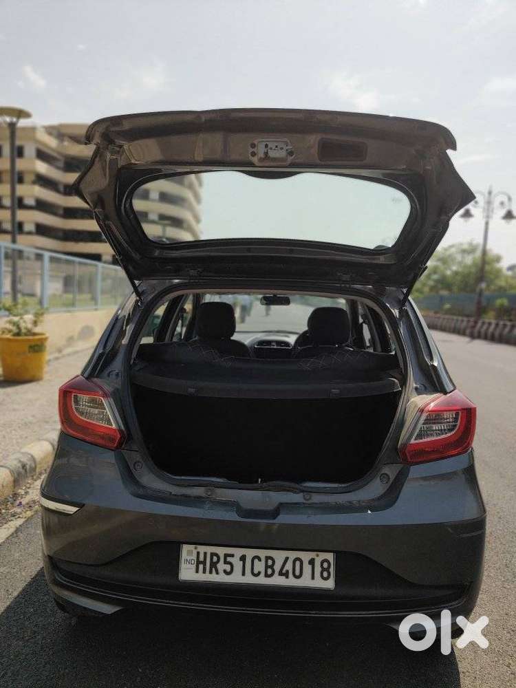 Tata Tiago 1.2 Revotron Xt (o), 2020, Petrol