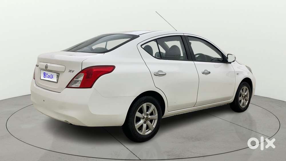 Nissan Sunny Xv, 2013, Petrol
