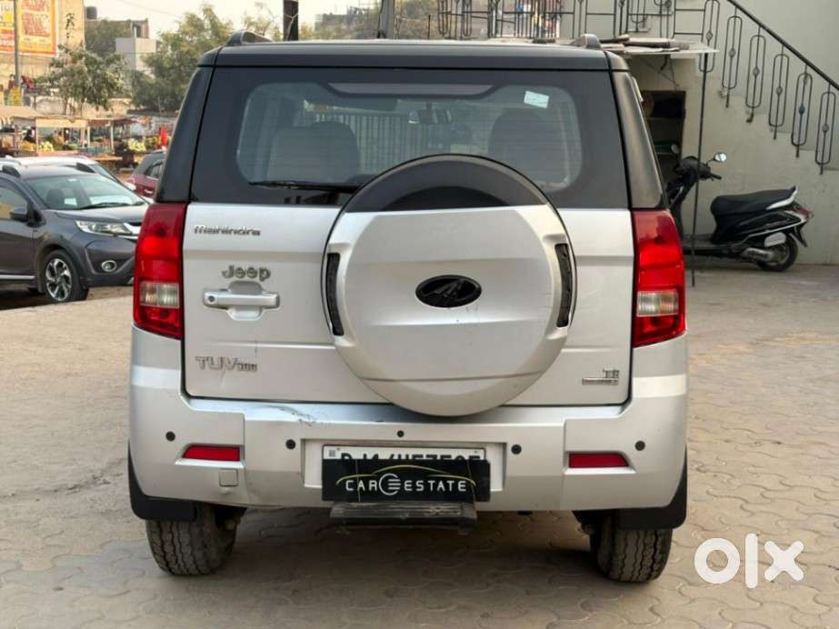 Mahindra Tuv 300 T8 Amt (automatic), 2018, Diesel
