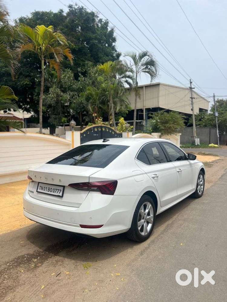 Skoda Octavia 2.0 Style Tsi At, 2021, Petrol