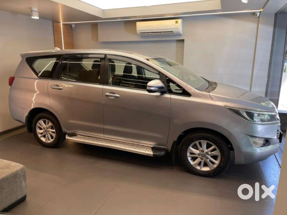 Toyota Innova Crysta 2.4 Gx Mt, 2016, Diesel