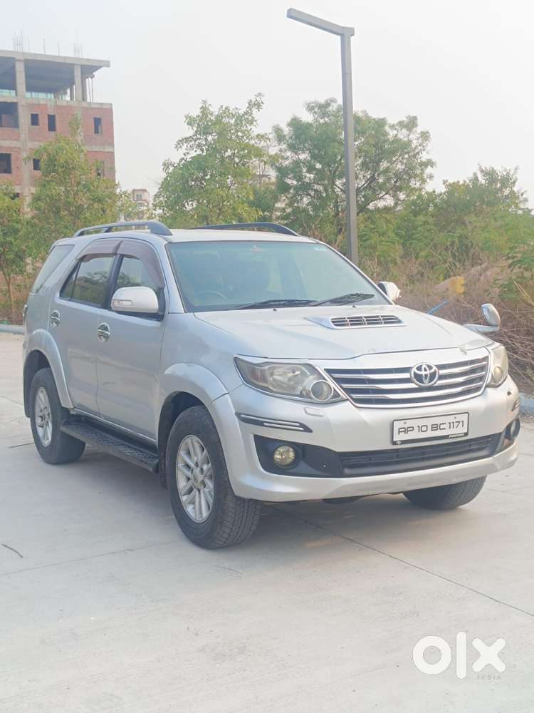 Toyota Fortuner 3.0 4x2 Automatic, 2012, Diesel