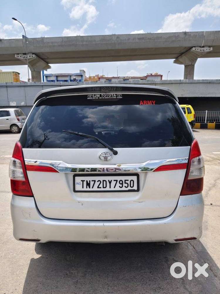 Toyota Innova 2.5 Vx 7 Seater Bs Iv, 2015, Diesel