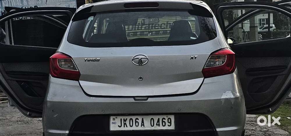 Tata Tiago Petrol 2016