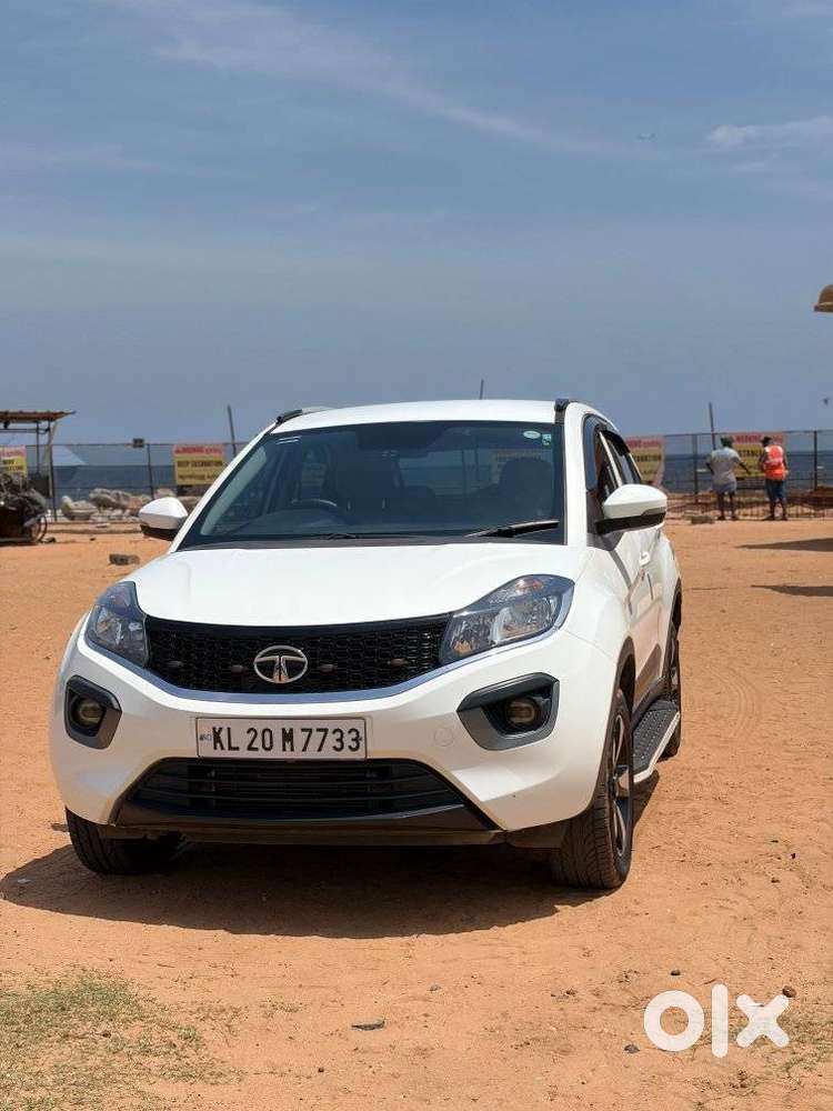 Tata Nexon 1.5 Revotorq Xm (s), 2017, Diesel