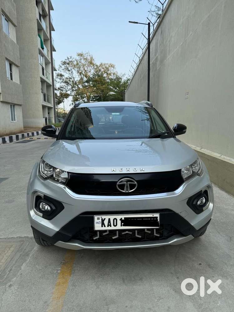 Single Owner  Automatic  Top Variant  Well Maintained