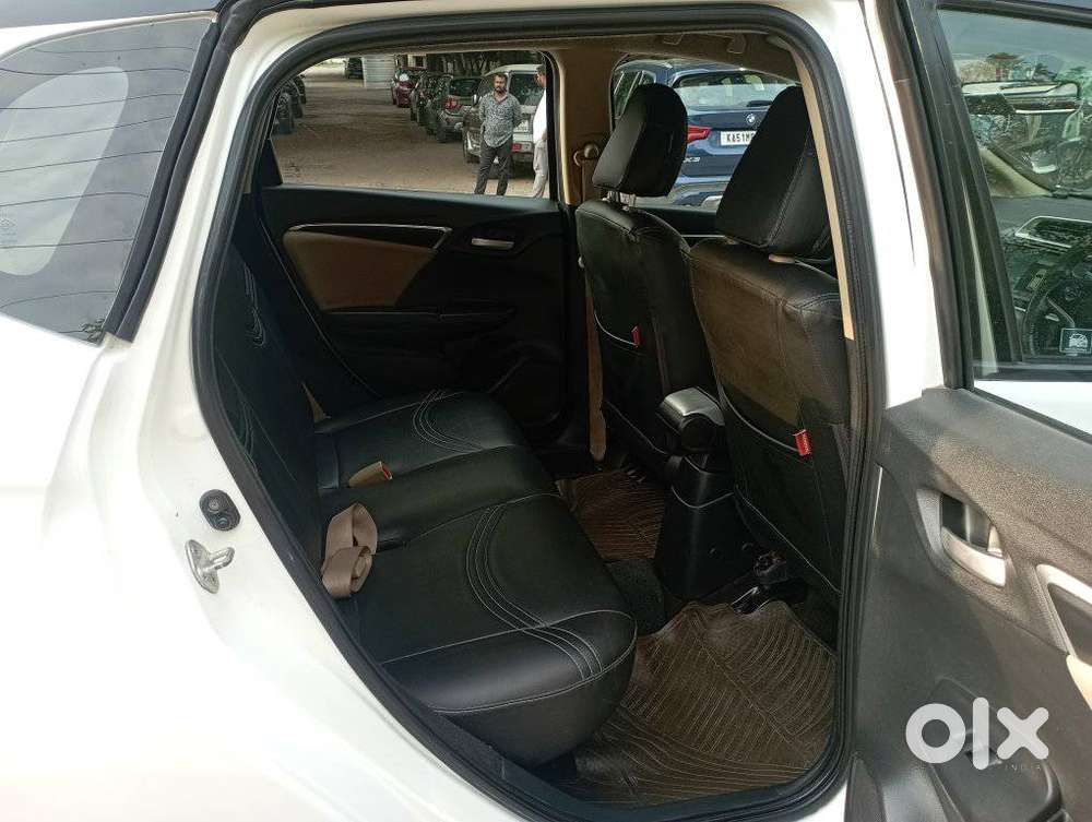 Honda Jazz V Cvt, 2016, Petrol