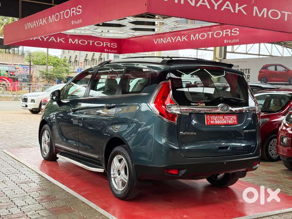 Mahindra Marazzo M6, 2018, Diesel