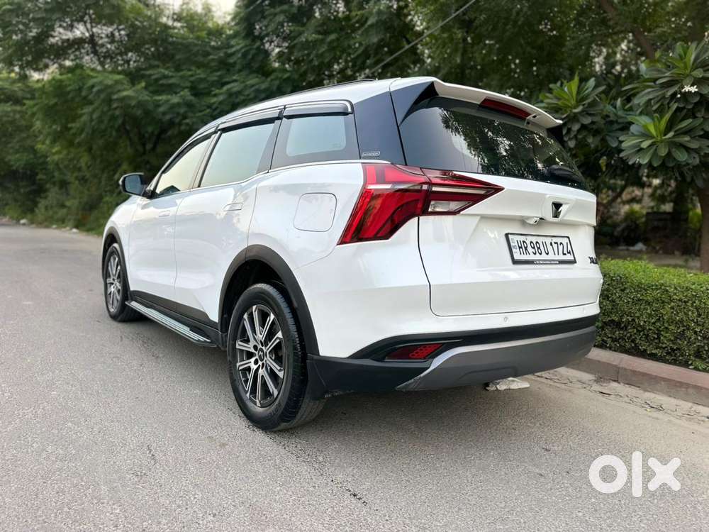 Mahindra Xuv700 2.0 Ax 7 Petrol At Str, 2025, Petrol