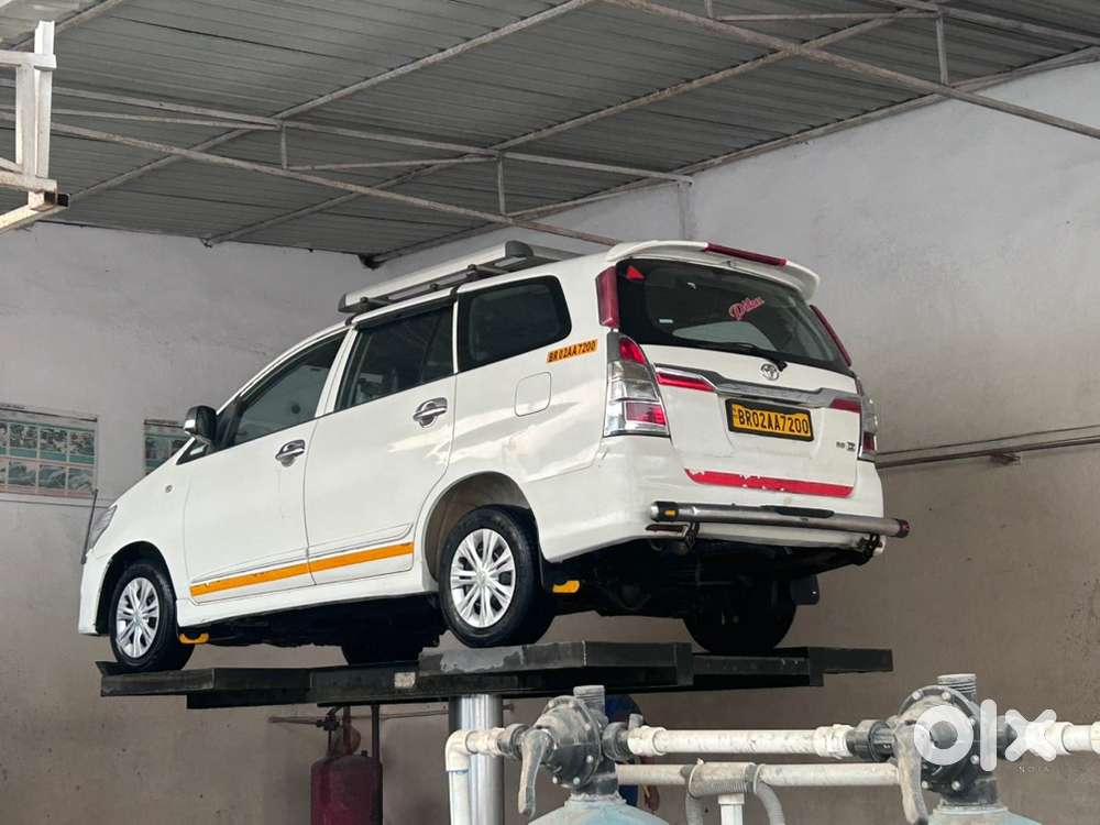 Toyota Innova Diesel 2015 Car