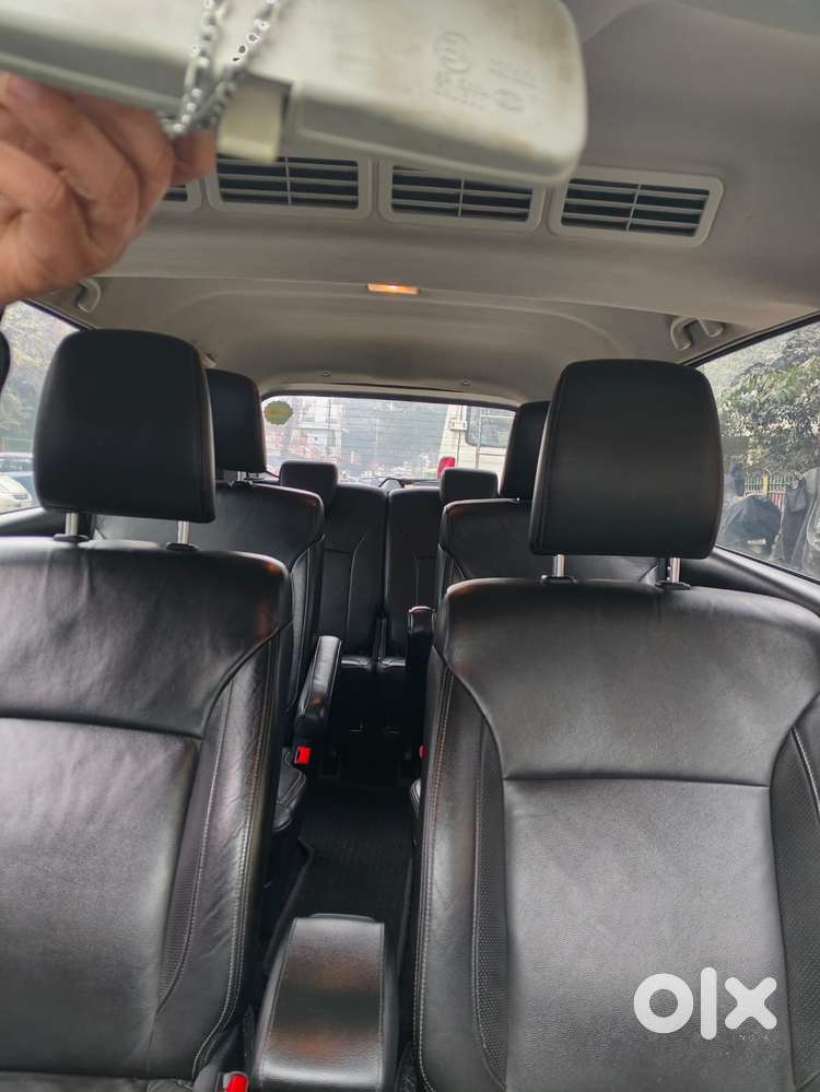 Toyota Innova Crysta 2.4 Zx Mt, 2019, Diesel
