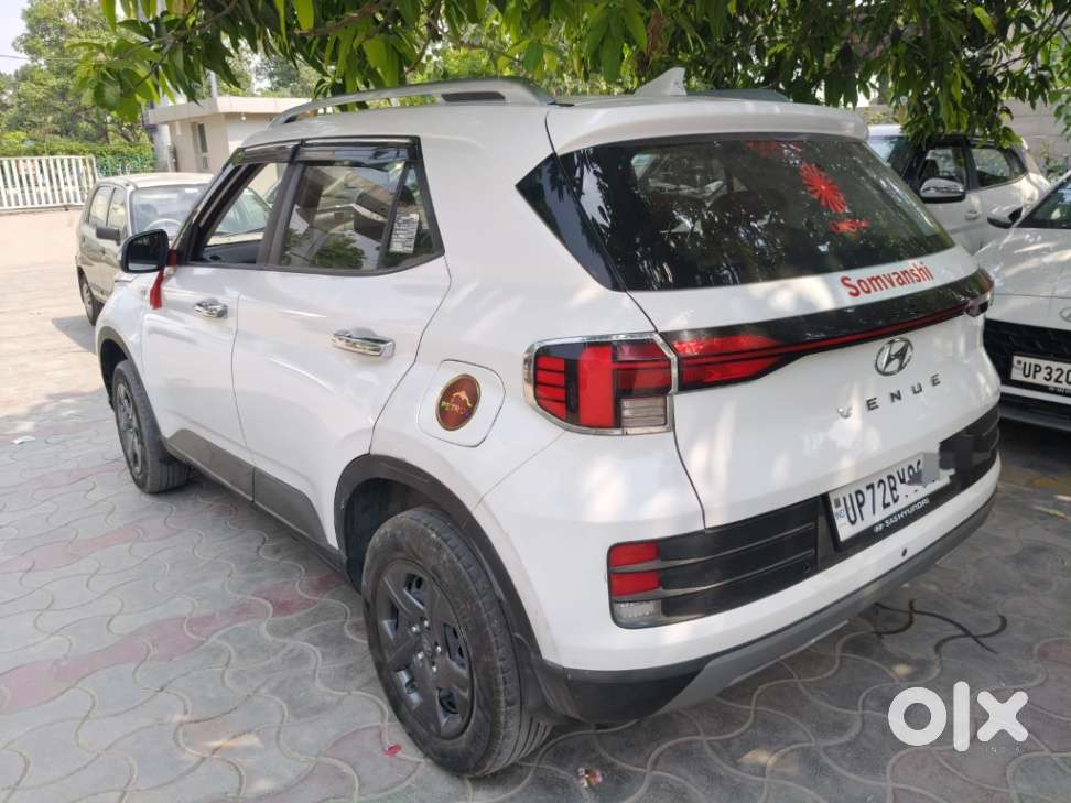 Hyundai Venue S Mt 1.2 Kappa, 2023, Petrol