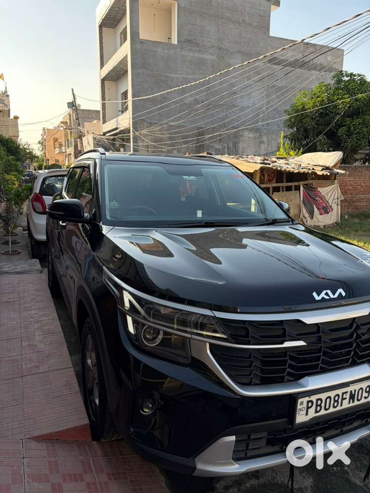 Kia Seltos 1.5 Htk Plus Petrol Mt 2024 | Black Colour |