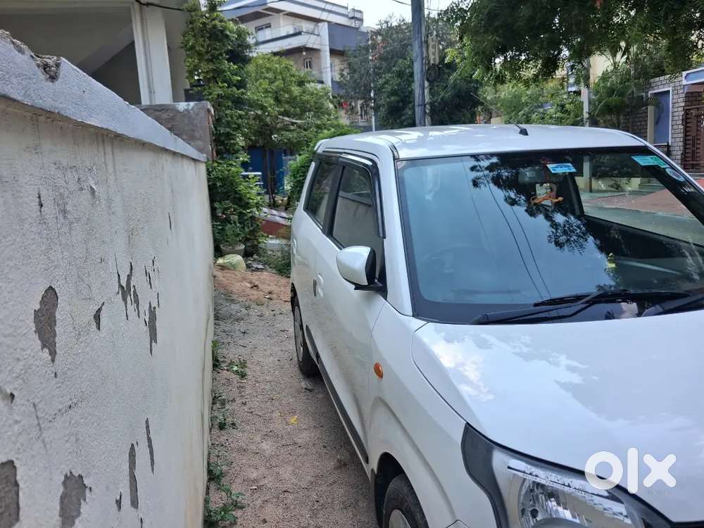 Maruti Suzuki Wagon R 1.2 Zxi Ags 2025