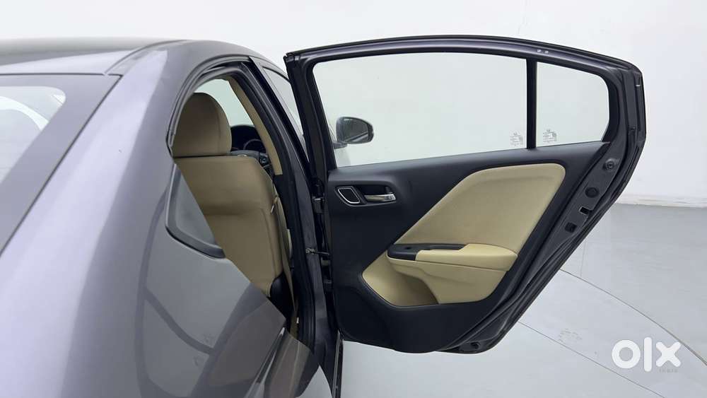 Honda City I-vtec V, 2021, Petrol