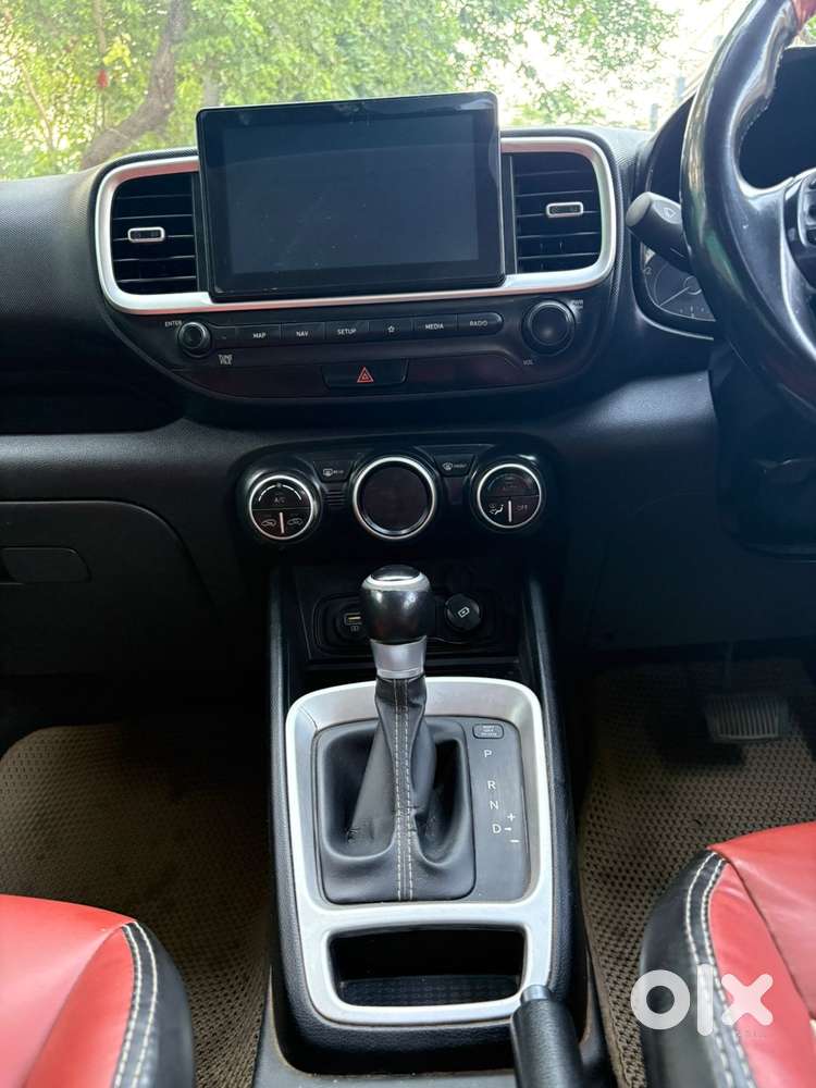 Hyundai Venue Sx Plus Turbo Dct, 2019, Petrol