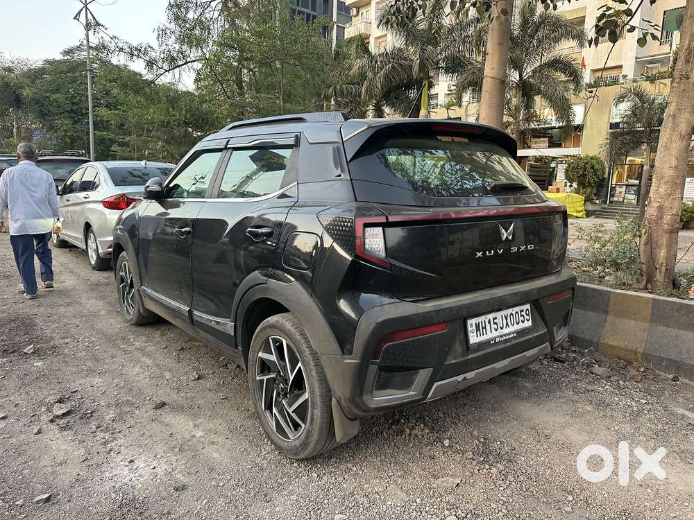 Mahindra Xuv 3xo Ax7 Diesel Mt, 2024, Diesel
