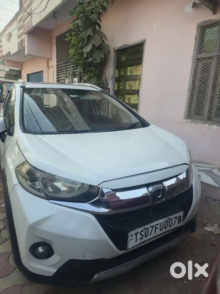 Honda Wr-v 2017 Diesel Well Maintained.