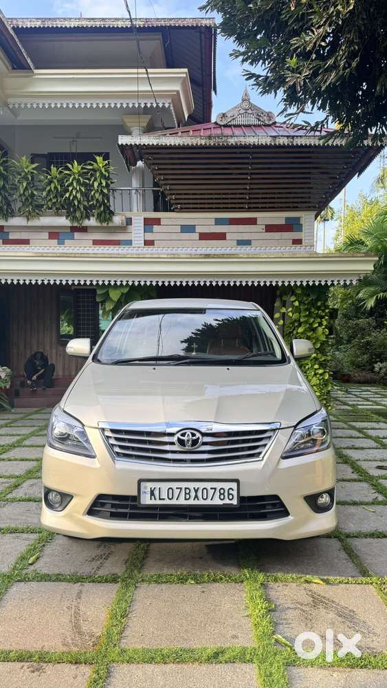 Toyota Innova 2.5 V 7 Str, 2013, Diesel