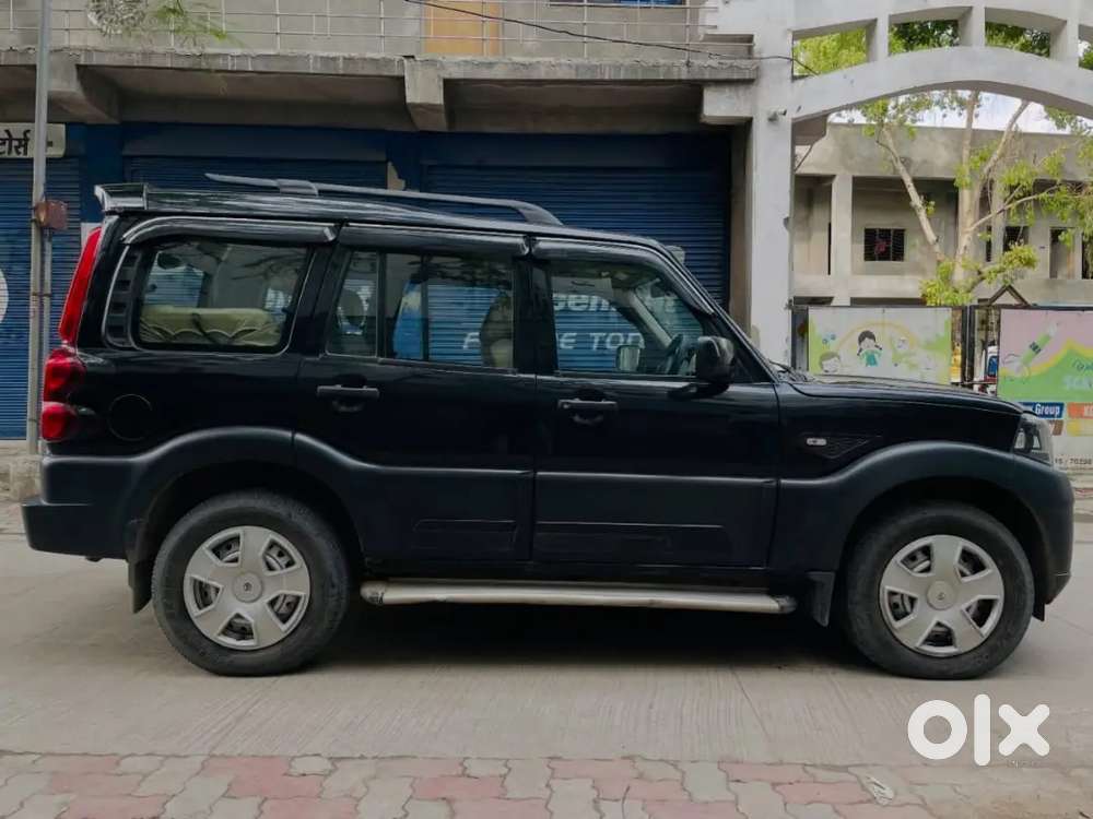 Mahindra Scorpio Classic 2022 Variant Mt