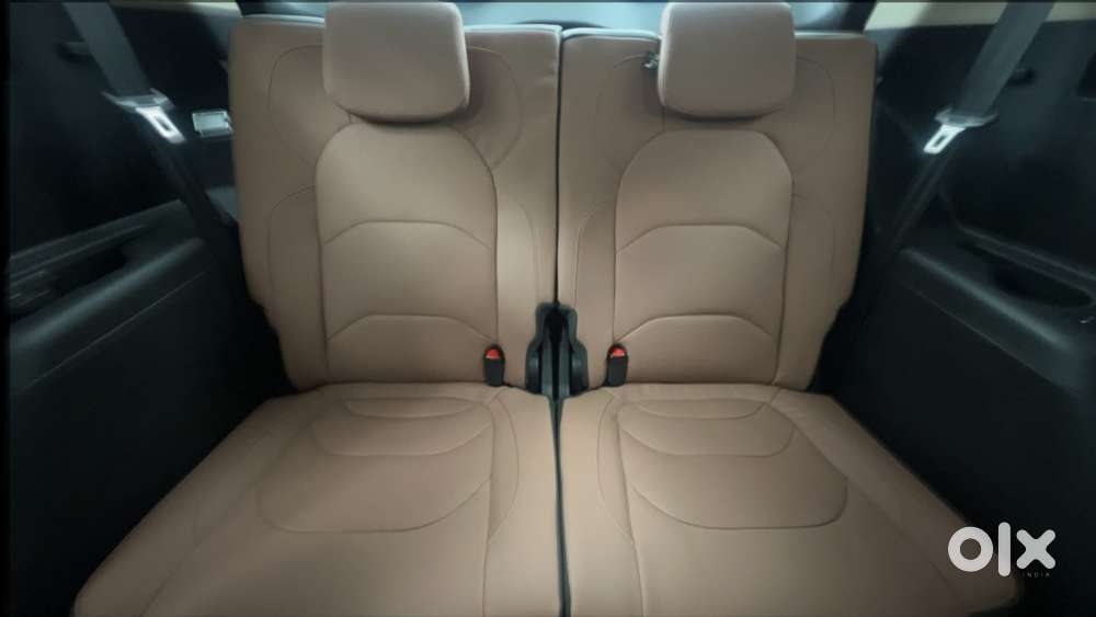 Mg Hector Plus Savvy Pro 1.5 Turbo Petrol Cvt 6 Str, 2023, Petrol
