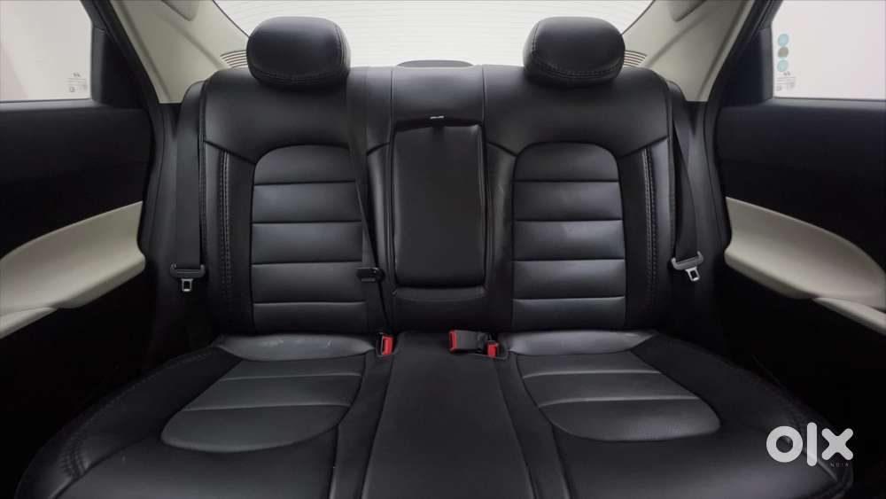 Hyundai Verna 1.5 Sx Petrol Mt, 2023, Petrol