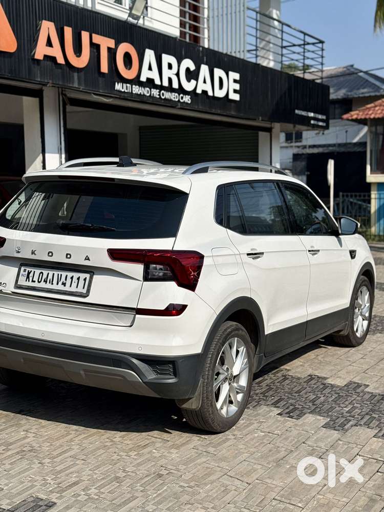 Skoda Kushaq Style 1.0l Tsi Mt, 2024, Petrol