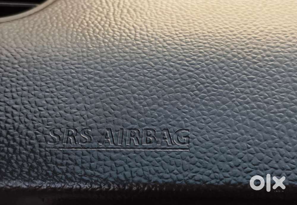 Maruti Suzuki Swift Dzire Vxi(o) At, 2017, Petrol