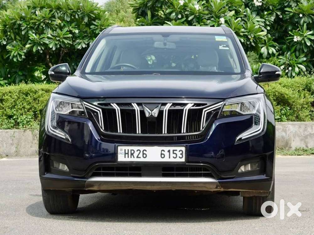 Mahindra Xuv700 2.0 Ax 5 Petrol Mt Str, 2022, Petrol