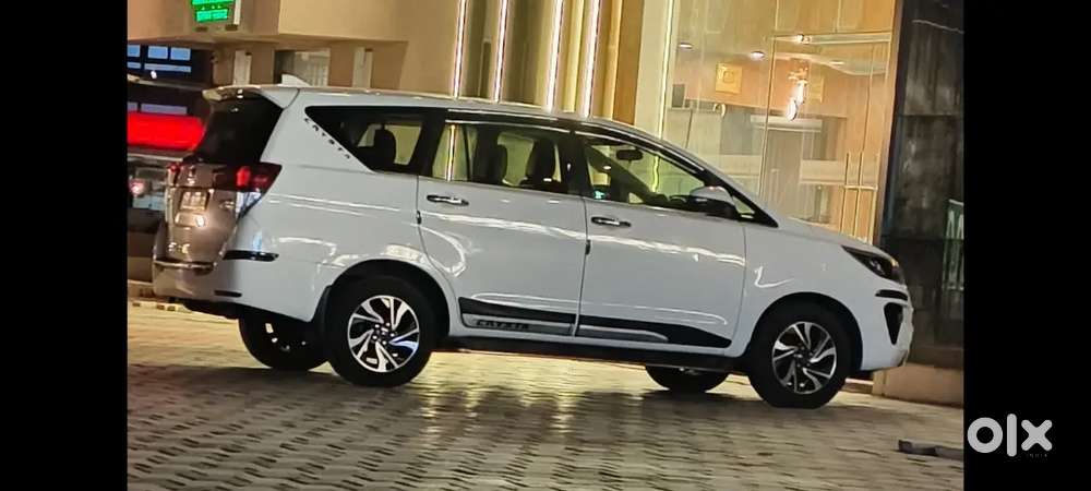 Inova Crysta 2020 Dec Model Almost New Condition