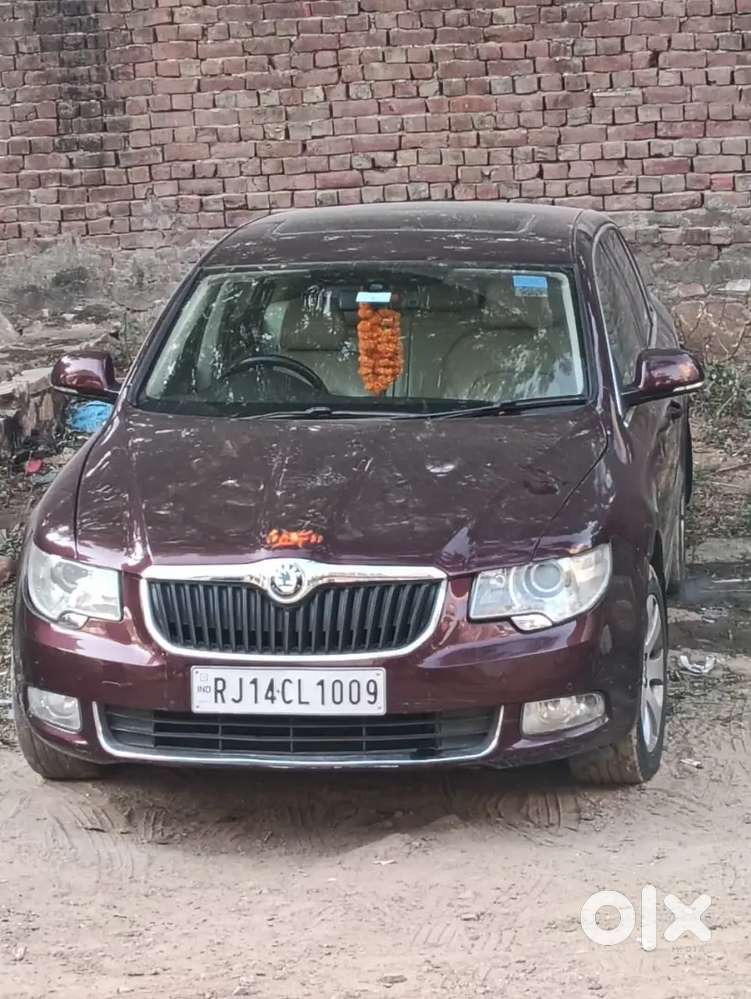 Skoda Superb 2010 Petrol Well Maintained