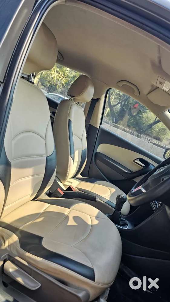 Volkswagen Polo Petrol Highline 1.2l, 2013, Petrol