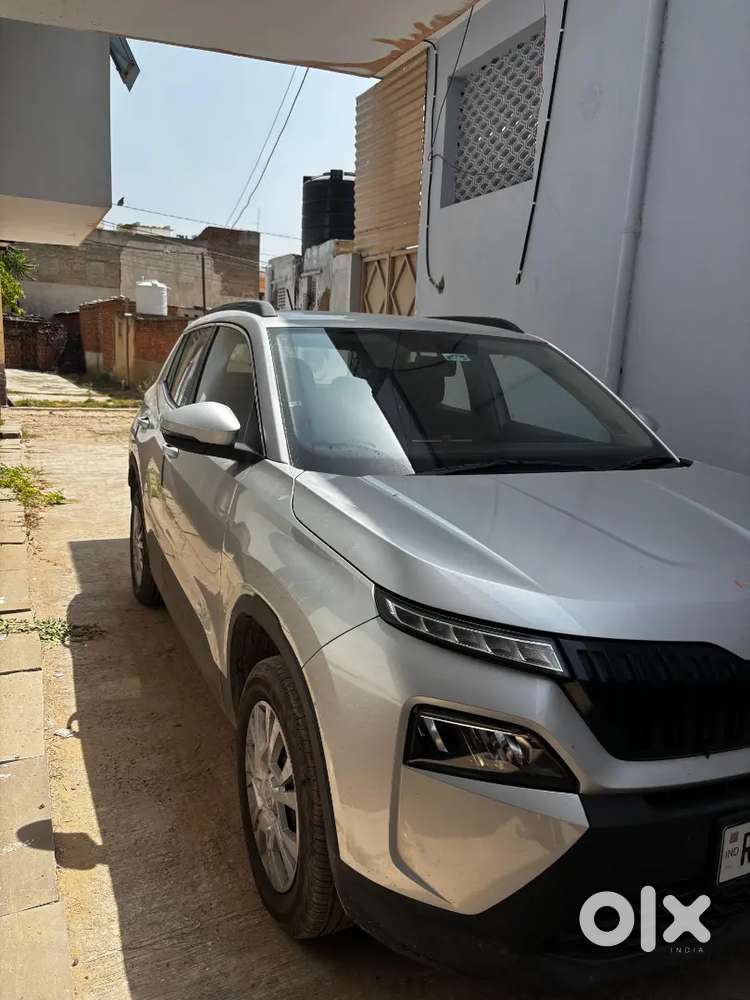 Skoda Kylaq Classic Petrol 2025