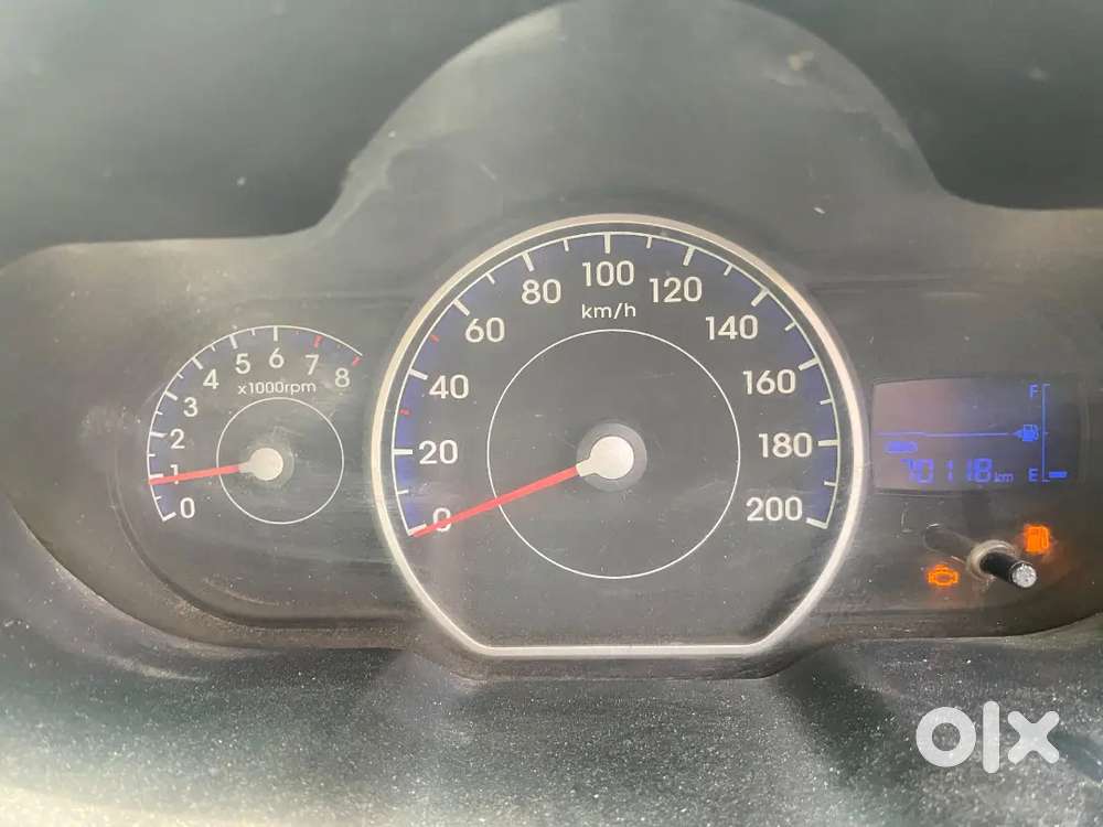 Hyundai I10 2011 Petrol 70000 Km Driven