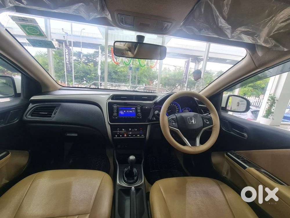 Honda City V Mt, 2016, Petrol