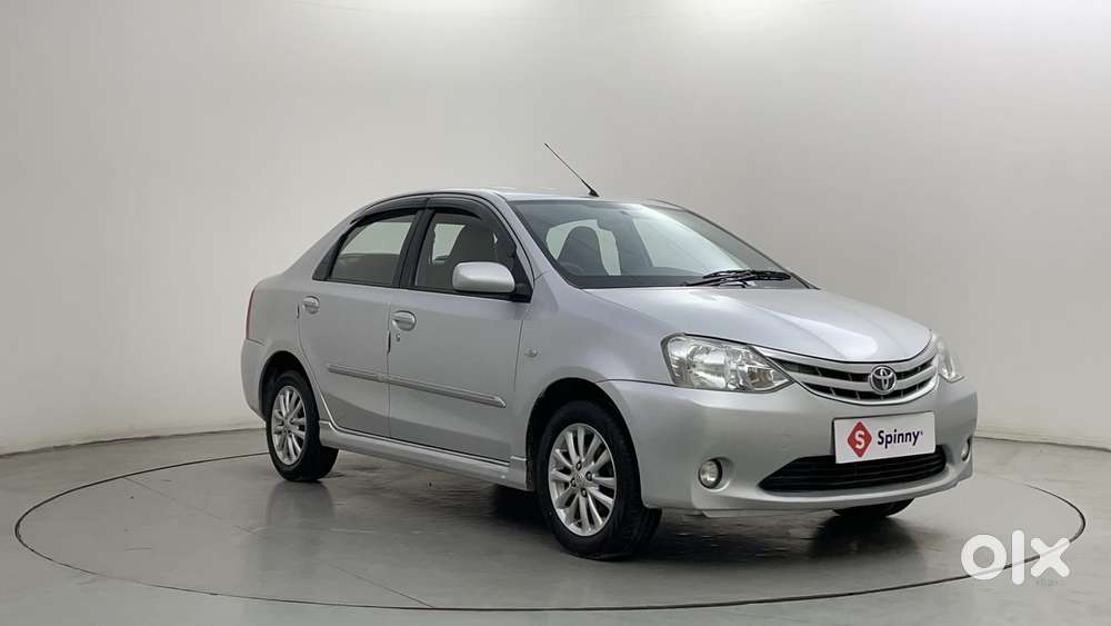 Toyota Etios 1.5 V, 2011, Petrol