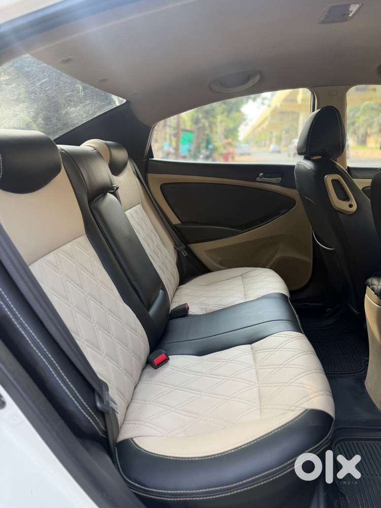 Hyundai Verna [2015-2017] Fluidic 4s 1.6 Vtvt Ex At, 2017, Petrol