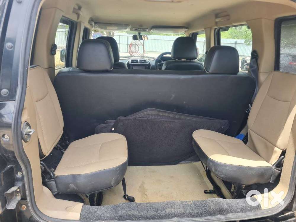 Mahindra Tuv 300 T10, 2019, Diesel