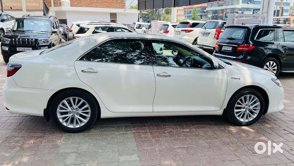 Toyota Camry Hybrid 2.5, 2017, Petrol